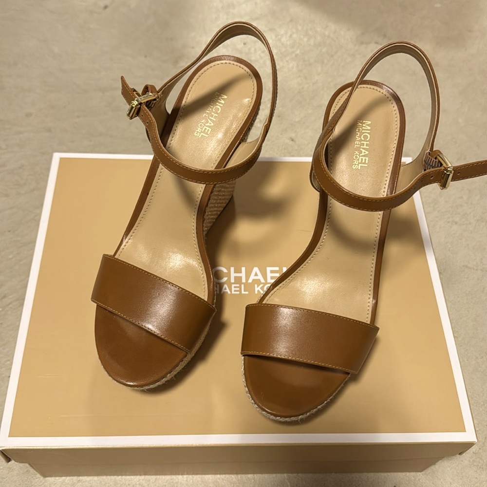 Michael kors wedge sandals
